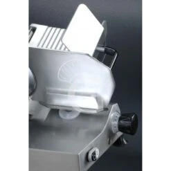 Affettatrice A Gravità Semiprofessionale In Alluminio, Lama Diametro 250 Mm E Affilatoio Fisso - Monofase -Vendite Gastrodomus affettatrice a gravita in alluminio lama diametro 250 mm e affilatoio fisso monofase 2