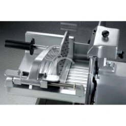 Affettatrice Semiprofessionale Taglia Salumi Verticale In Alluminio, Lama Diametro 250 Mm, Affilatoio Fisso 9 Affettatrice Semiprofessionale Taglia Salumi Verticale In Alluminio, Lama Diametro 250 Mm, Affilatoio Fisso -Vendite Gastrodomus affettatrice taglia salumi verticale in alluminio lama diametro 250 mm affilatoio fisso 2