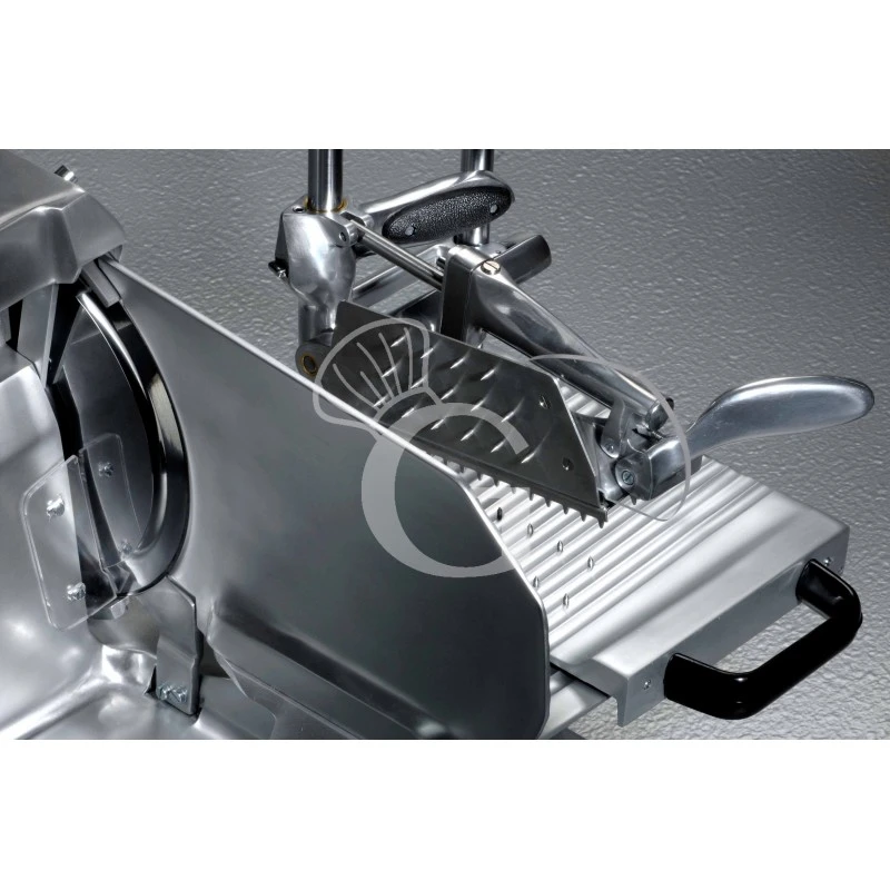 Affettatrice Semiprofessionale Taglia Salumi Verticale In Alluminio, Lama Diametro 250 Mm, Affilatoio Fisso 7 Affettatrice Semiprofessionale Taglia Salumi Verticale In Alluminio, Lama Diametro 250 Mm, Affilatoio Fisso - immagine 5