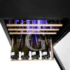 Cantina Vino Ventilata Doppia Temperatura 150 LT 6 Ripiani 46 Bottiglie +5°C/+12°C - +12°C/+22°C 16 Cantina Vino Ventilata Doppia Temperatura 150 LT 6 Ripiani 46 Bottiglie +5°C/+12°C - +12°C/+22°C -Vendite Gastrodomus cantina vino ventilata doppia temperatura 150 lt 6 ripiani 46 bottiglie 5c12c 12c22c 4