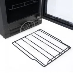 Cantina Vino Ventilata 100 LT 7 Ripiani 31 Bottiglie +5°C/+22°C -Vendite Gastrodomus cantina vino ventilata porta inox 100 lt 7 ripiani 31 bottiglie 5c22c 5