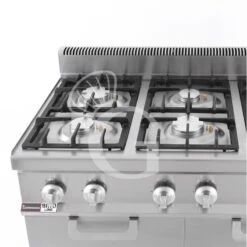 Cucina Professionale A Gas 6 Fuochi Armadio Chiuso Profondità 700 Mm -Vendite Gastrodomus cucina professionale a gas 6 fuochi armadio chiuso profondita 700 mm 3