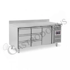 Tavolo Refrigerato 6 Cassetti 1 Porta 700 Mm -2°C/+8°C Alzatina 15 Tavolo Refrigerato 6 Cassetti 1 Porta 700 Mm -2°C/+8°C Alzatina -Vendite Gastrodomus tavolo frigo con 1 porta e 6 cassetti alzatina prof 700 e temperatura 2c8c 3