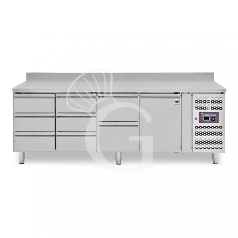 Tavolo Refrigerato 8 Cassetti 1 Porta 700 Mm -2°C/+8°C Alzatina Per Gastronomia 3 Tavolo Refrigerato 8 Cassetti 1 Porta 700 Mm -2°C/+8°C Alzatina Per Gastronomia