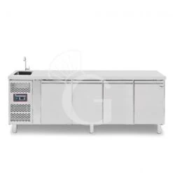 Tavolo Refrigerato 4 Porte Con Lavello,motore A Sinistra,Prof. 700 Mm,temp +2°C/+8°C, Completo Di Rubinetto Classe Energetica B -Vendite Gastrodomus tavolo refrigerato 2 porte gn 11 prof700 tn 2