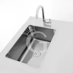 Tavolo Refrigerato 3 Porte Con Lavello E Alzatina,motore A Sinistra,Prof. 700 Mm,temp +2°C/+8°C, Completo Di Rubinetto -Vendite Gastrodomus tavolo refrigerato 3 porte con lavello e alzatinamotore a sinistraprof 700 mmtemp 2c8c completo di rubinetto 5