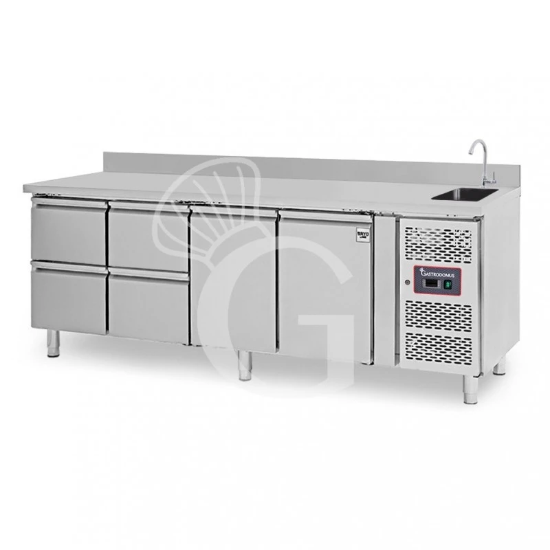 Tavolo Refrigerato 4 Cassetti 2 Porte Con Lavello E Alzatina, Prof. 700 Mm, Temp. +2°C/+8°C, Completo Di Rubinetto 3 Tavolo Refrigerato 4 Cassetti 2 Porte Con Lavello E Alzatina, Prof. 700 Mm, Temp. +2°C/+8°C, Completo Di Rubinetto