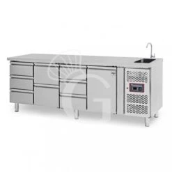 Tavolo Refrigerato 8 Cassetti 1 Porta Con Lavello, Prof. 700 Mm, Temp. +2°C/+8°C, Completo Di Rubinetto
